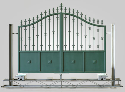 Cancello con struttura portante realizzata in acciaio verniciato, pronta per l'installazione